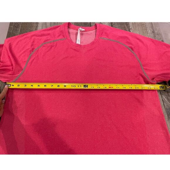 Lululemon Mens XXL T-shirt NWT | Vent Tech Lightweight - Picture 12 of 15